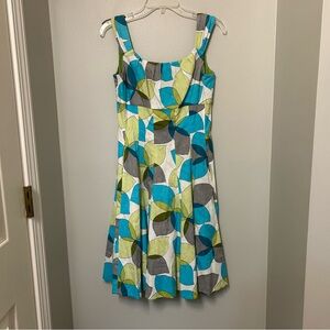 Maggy London Dress Size 6 Knee Length Sleeveless Geometric Spring Summer EUC